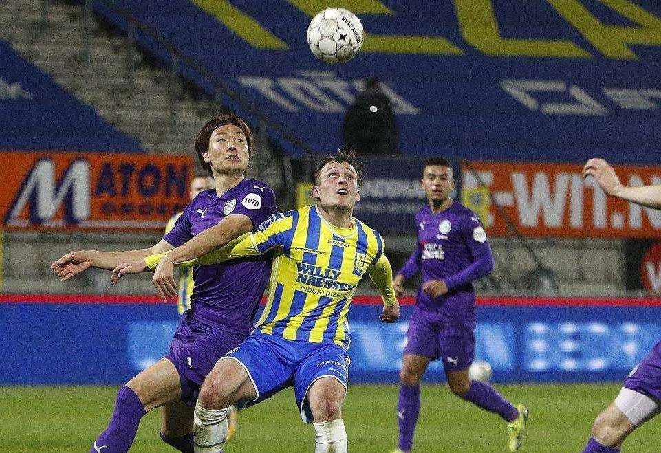 在攻守转换 在攻守转换