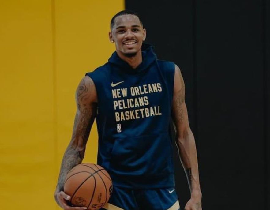 他惊人的身 他惊人的身